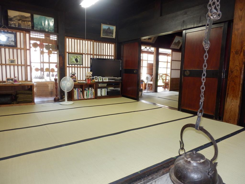Minshuku Yomoshirou Hotel Nanto Exterior photo