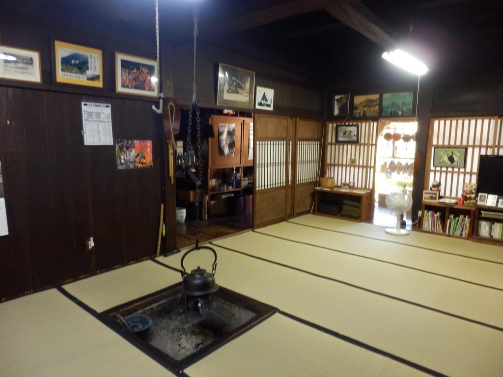 Minshuku Yomoshirou Hotel Nanto Exterior photo